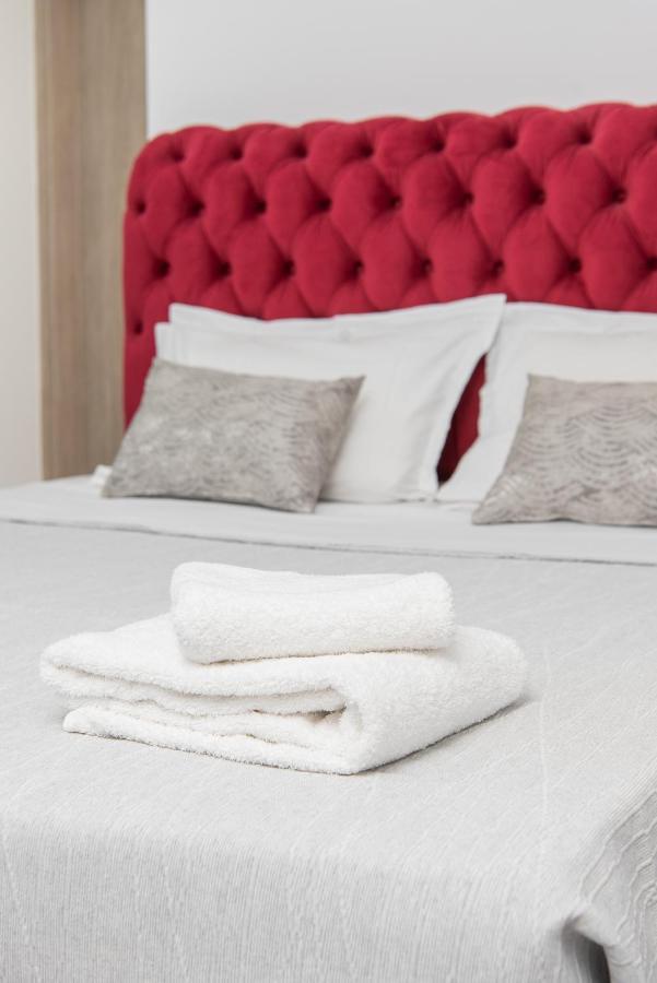 Golden Comfort Suites Vothon Bagian luar foto