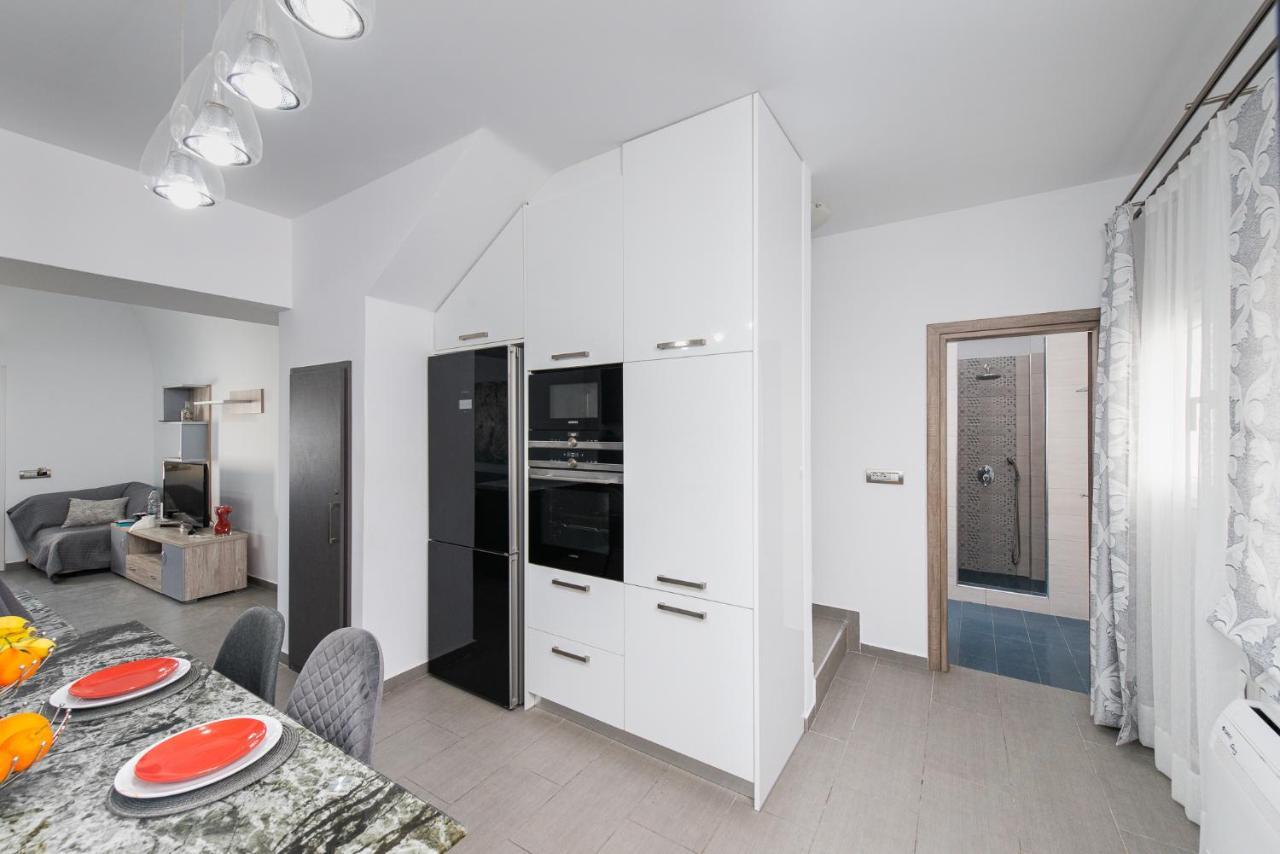 Golden Comfort Suites Vothon Bagian luar foto
